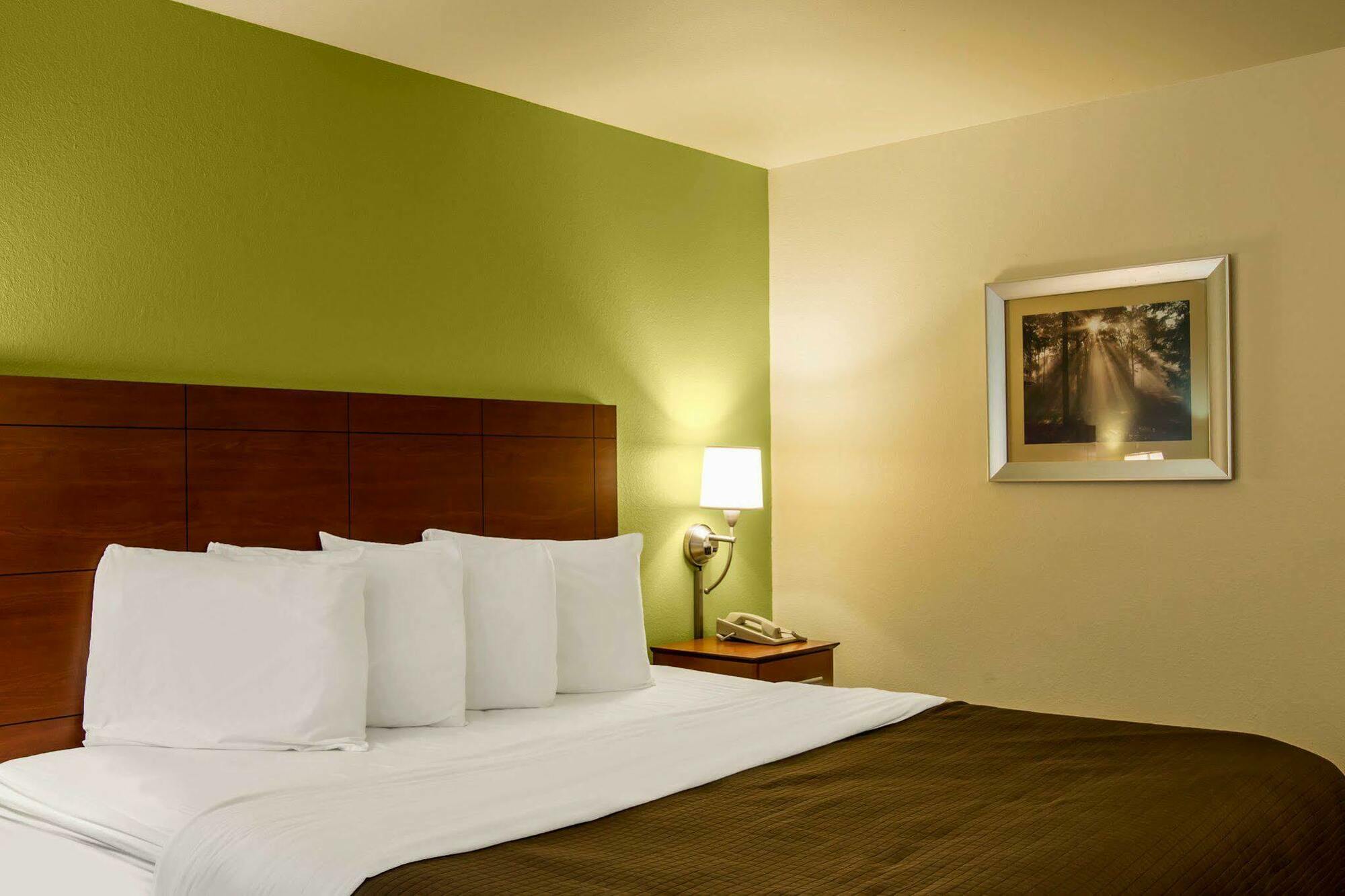 Econo Lodge Cherokee Near River Park Экстерьер фото